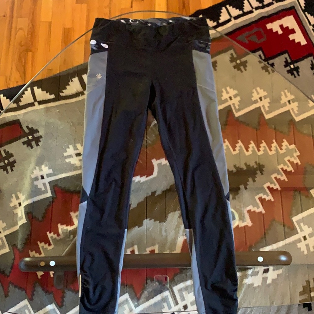 Athleta black and Grey Capri Leggings